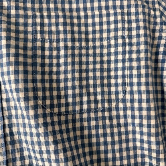 EUC Men’s Talk J. Crew Casual Button Down Shirt! - Picture 3 of 5